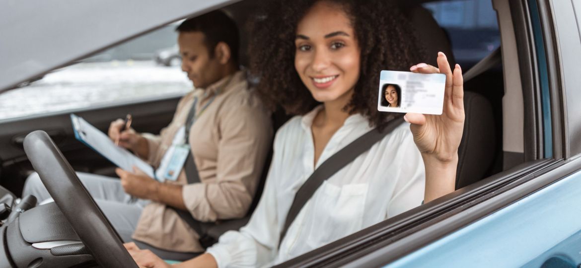 Cheerful Arabic Lady Showing Driving License Card Through Automobile Window